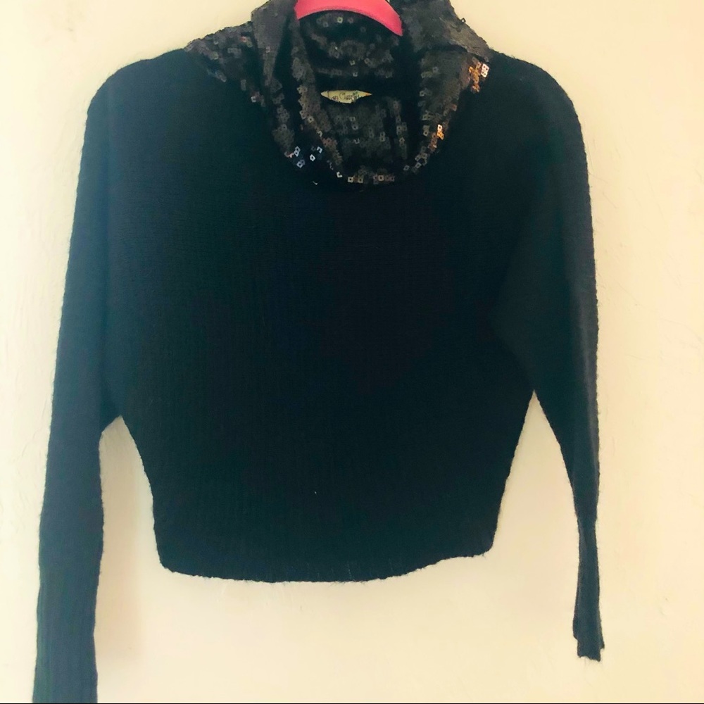 WOMENS CROP COWL NECK SWEATER